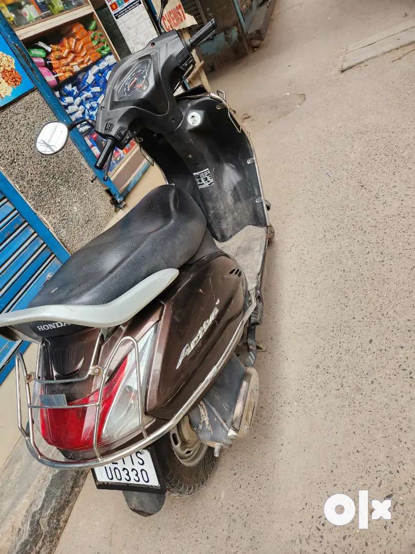 olx scooty activa