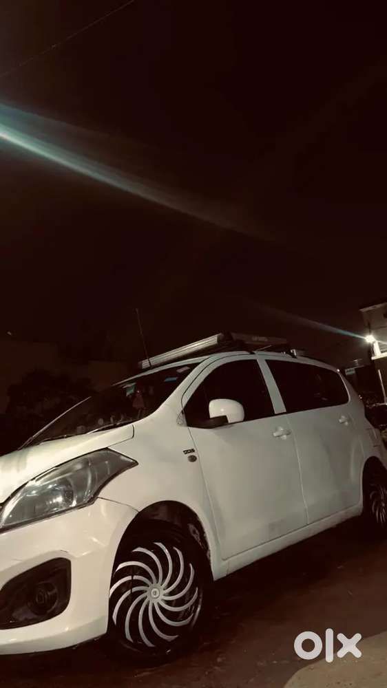 Ertiga Maruti Suzuki 2018