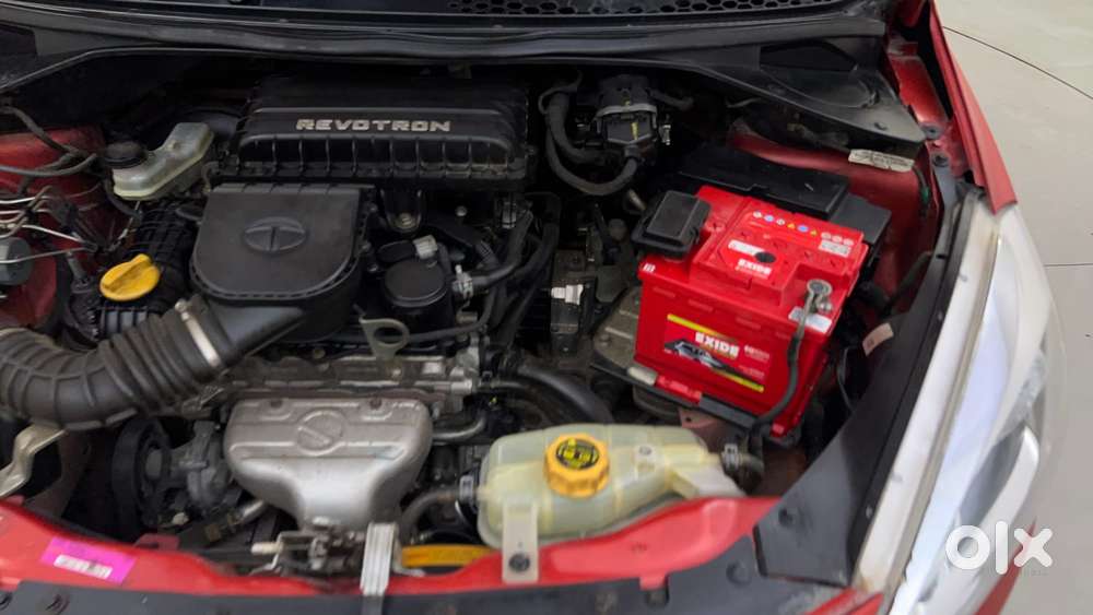 Tata Tiago Xza, 2017, Petrol