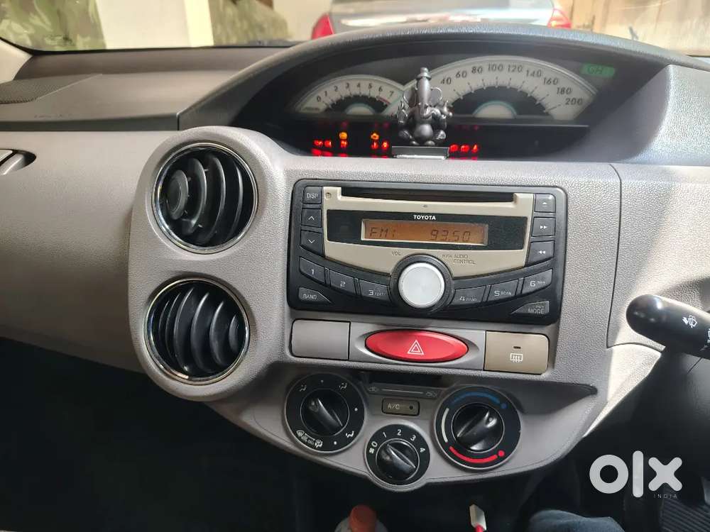 Toyota Etios 1.5 V 2011 Paper Valid 2031