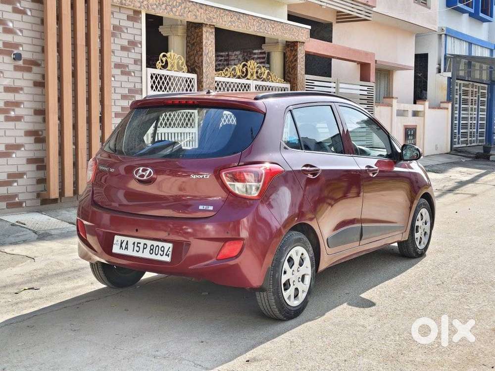 Hyundai Grand I10 2013-2016 Crdi Sportz, 2015, Petrol