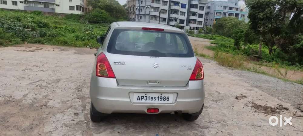 Maruti Suzuki Swift 2011 Year