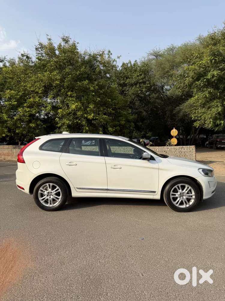 Volvo Xc60 2.0 D5 Momentum, 2017, Diesel