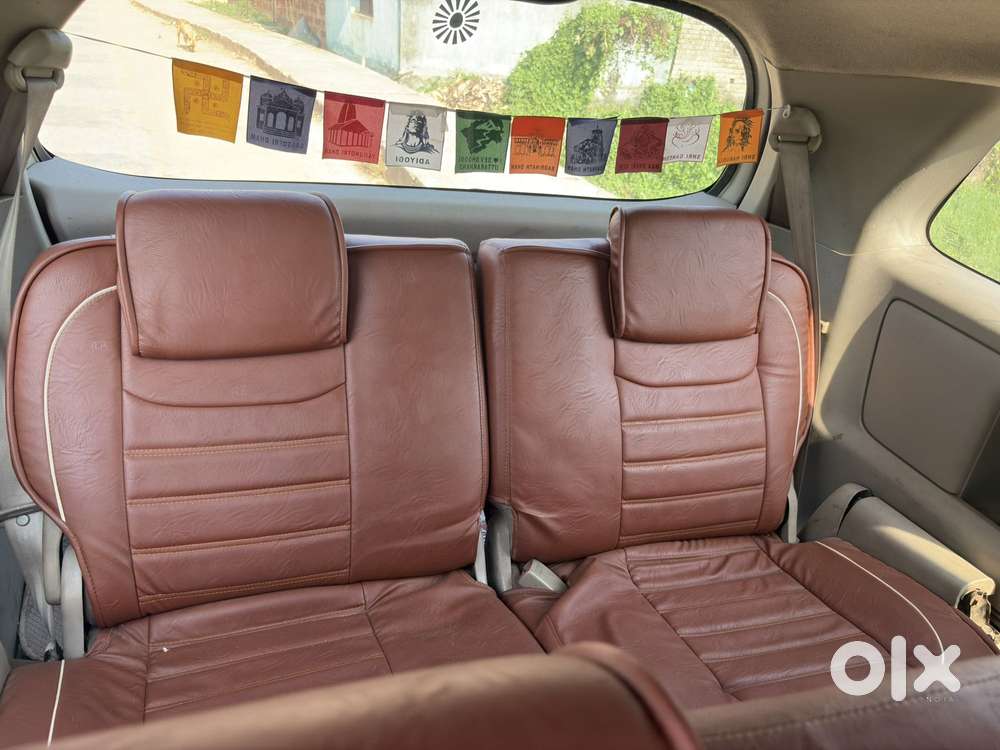 Toyota Innova 2.5 Vx 8 Str Bs-iii, 2015, Diesel
