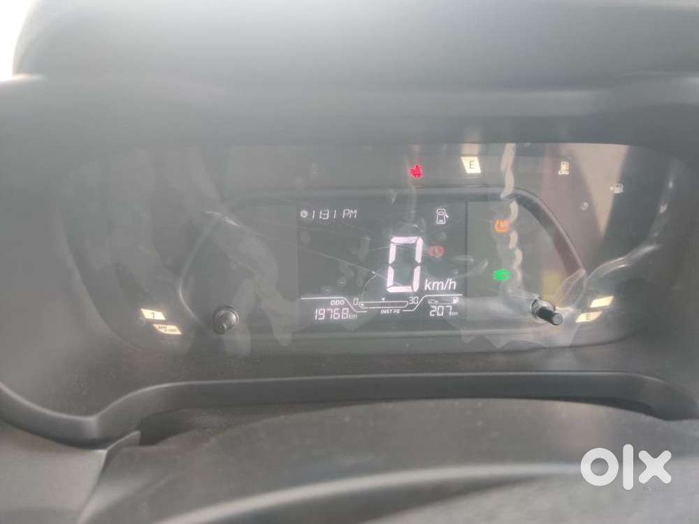 Tata Altroz Xz Plus (o) (s) Icng, 2023, Petrol