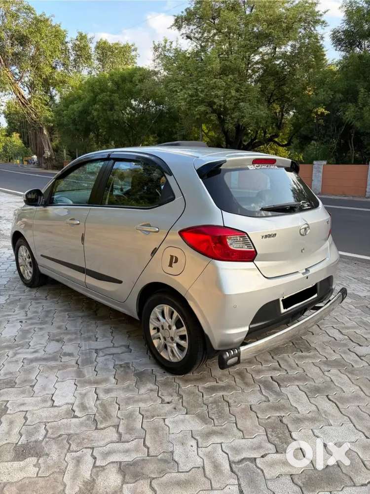 Tata Tiago Petrol 2018