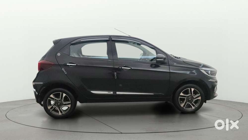 Tata Tiago Xza Plus, 2023, Petrol