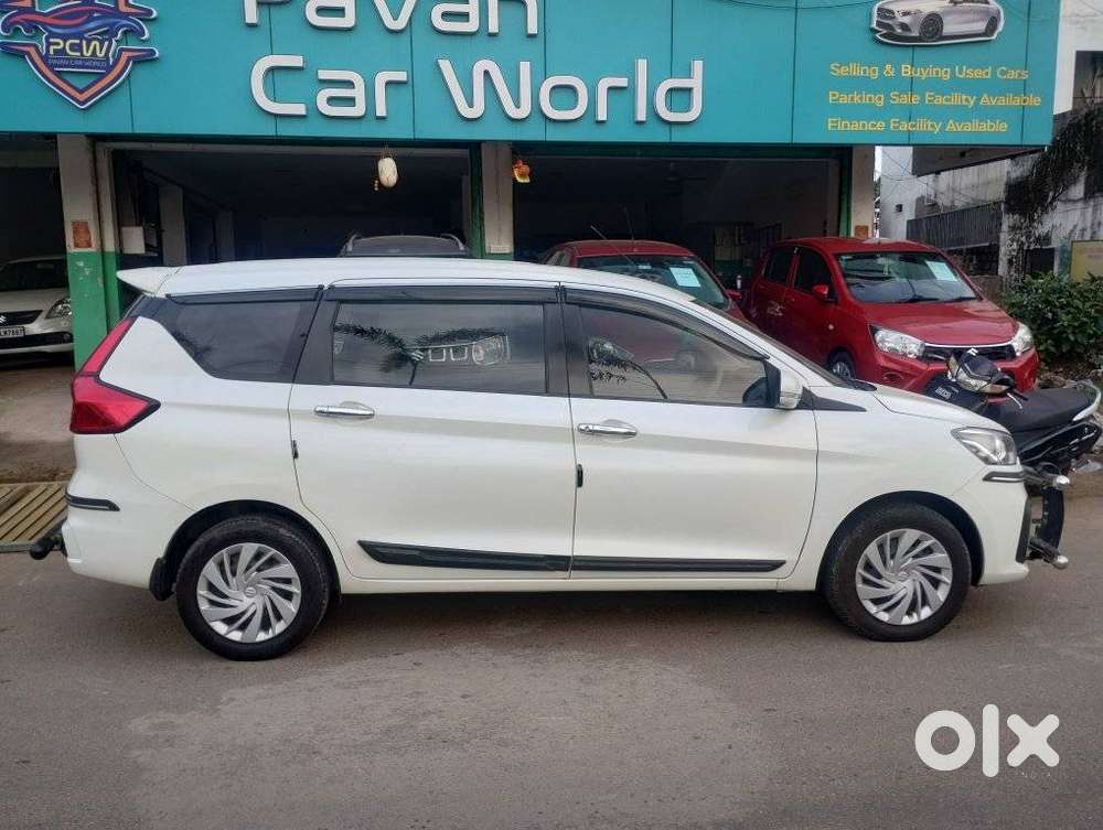 Maruti Suzuki Ertiga Vxi At Petrol, 2020, Petrol