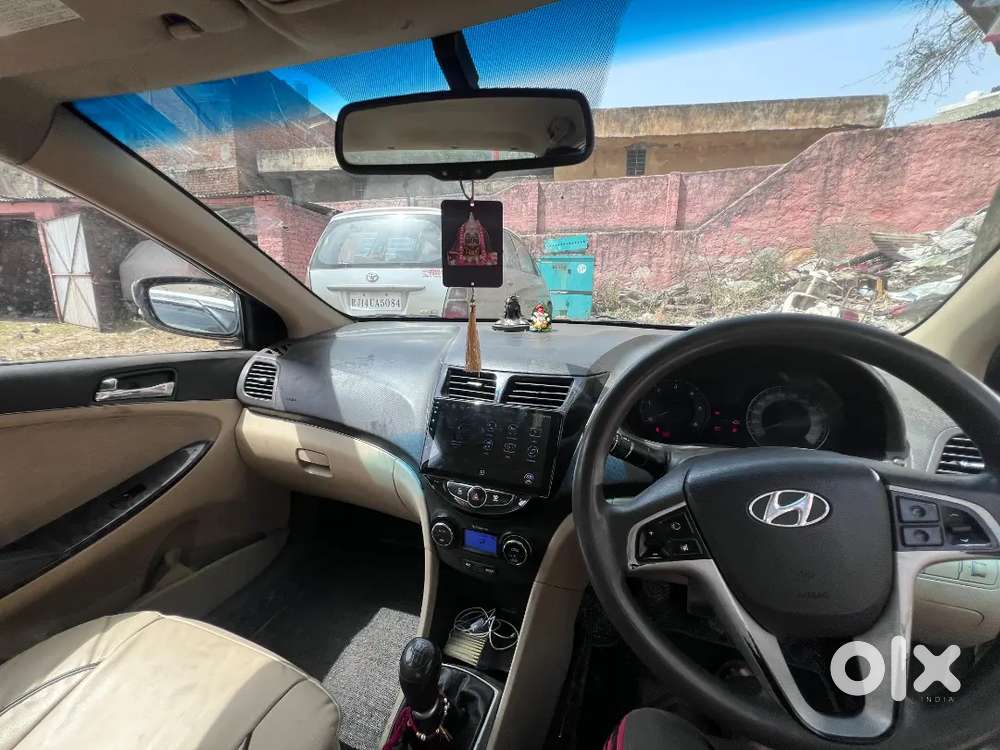 Hyundai Verna 2012 Best Interior Good Condition Interior