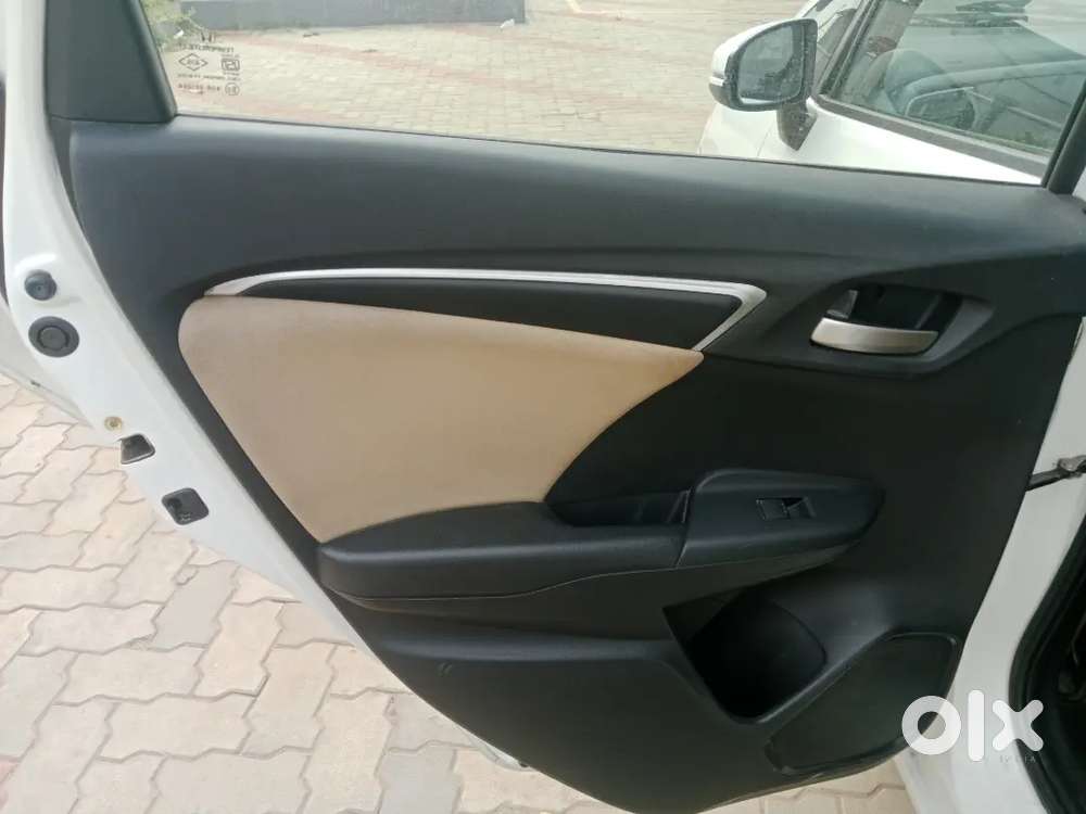 Honda Jazz 2018 Diesel 71065 Km Driven