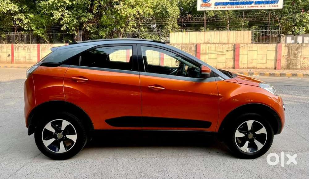 Tata Nexon Xza Plus Dual Tone Petrol (automatic)