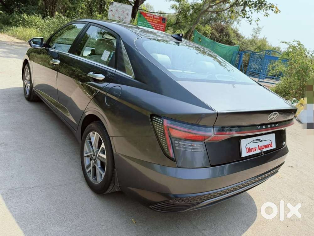 Hyundai Verna 1.5 Sx (o) Ivt, 2023, Petrol