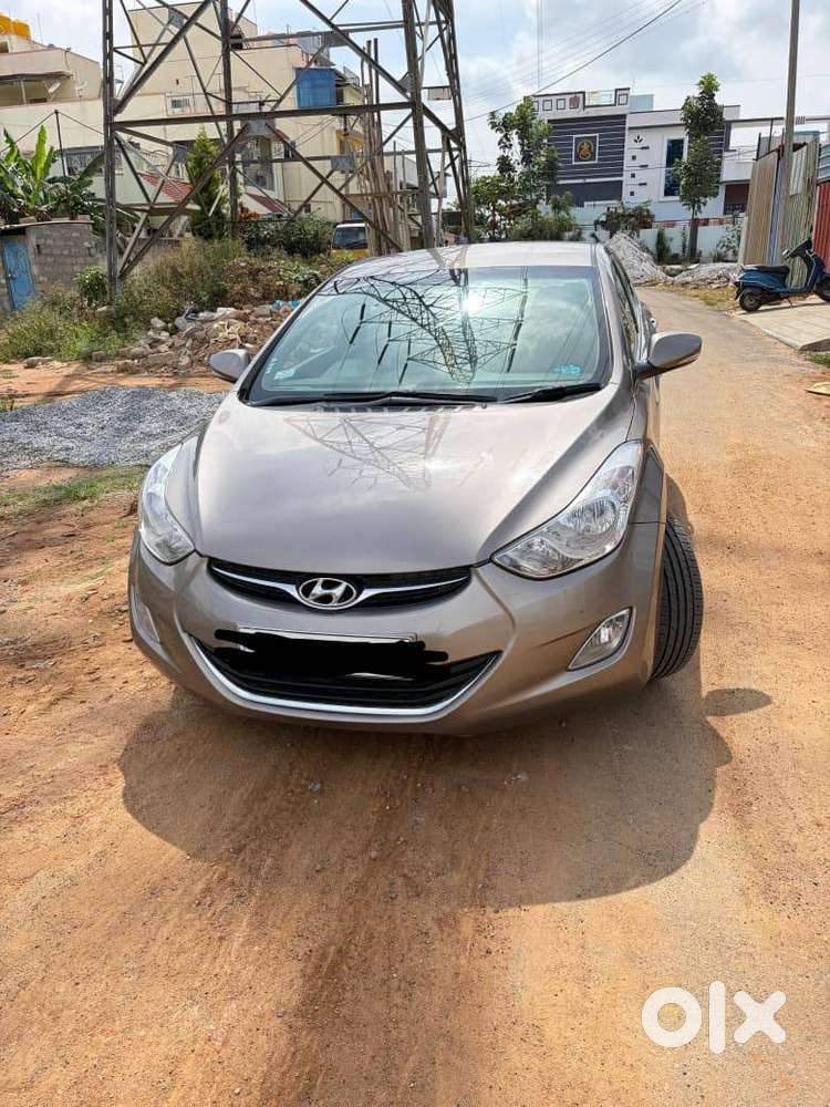 Hyundai Elantra 2013 78000 Kilometer Driven Well Maintainted