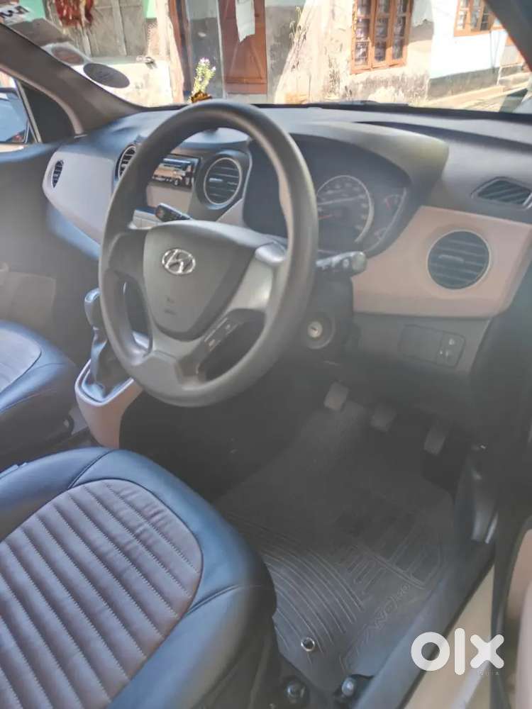 Hyundai Grand I10 2017 Petrol Well Maintained