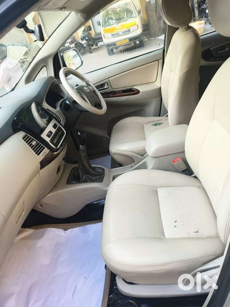 Toyota Innova 2.5 V 7 Str, 2014, Diesel