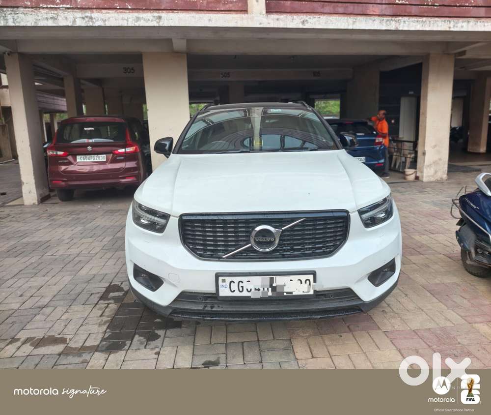 Volvo Xc40 D4 Momentum, 2019, Diesel