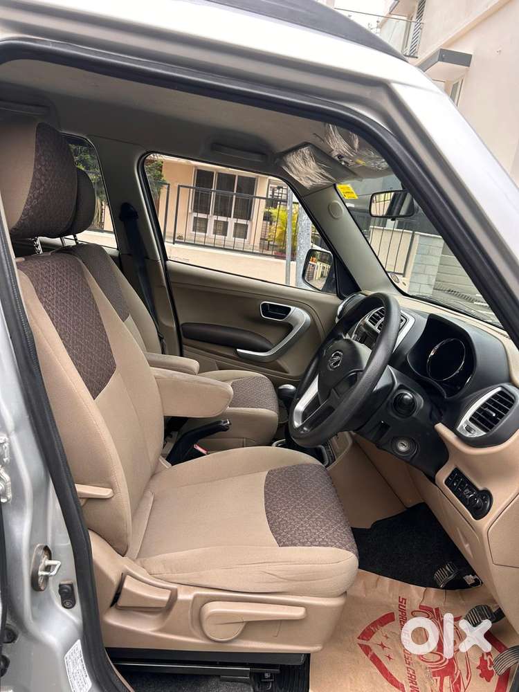 Mahindra Tuv 300 T8, 2018, Diesel