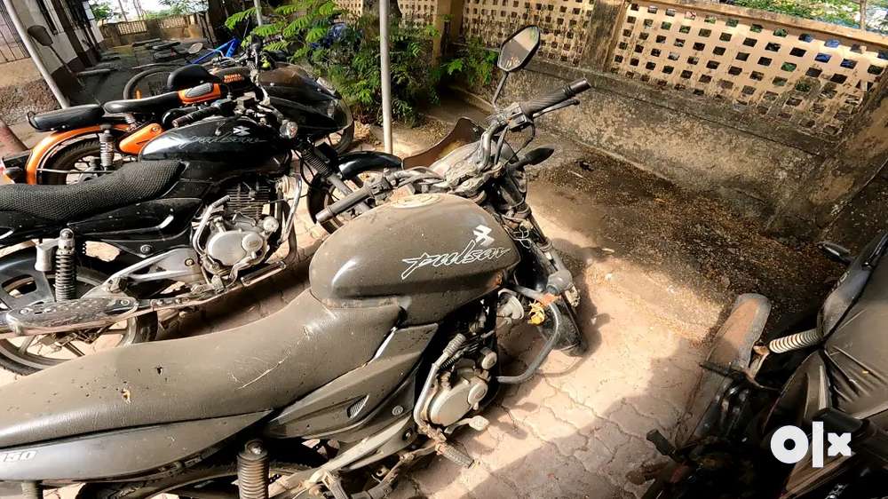 Pulsar 150 petrol tank best sale price olx