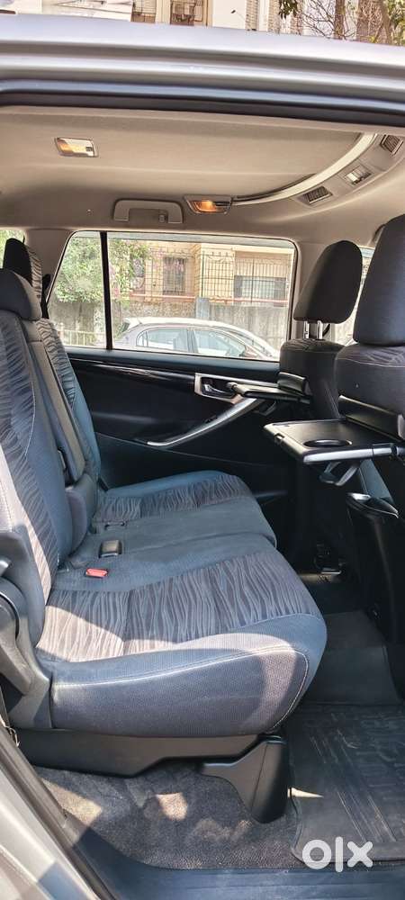 Toyota Innova Crysta 2.4 V, 2017, Diesel