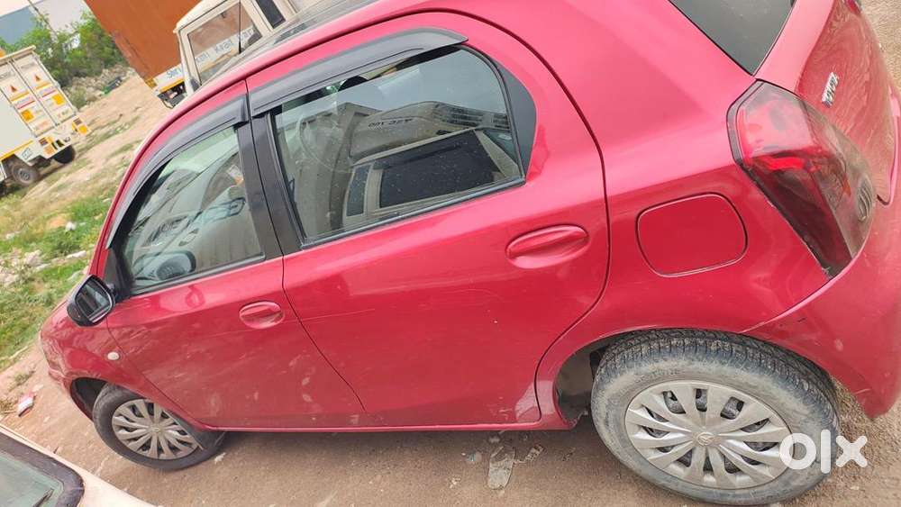 Toyota Etios Liva 2012 Cng & Hybrids Well Maintained