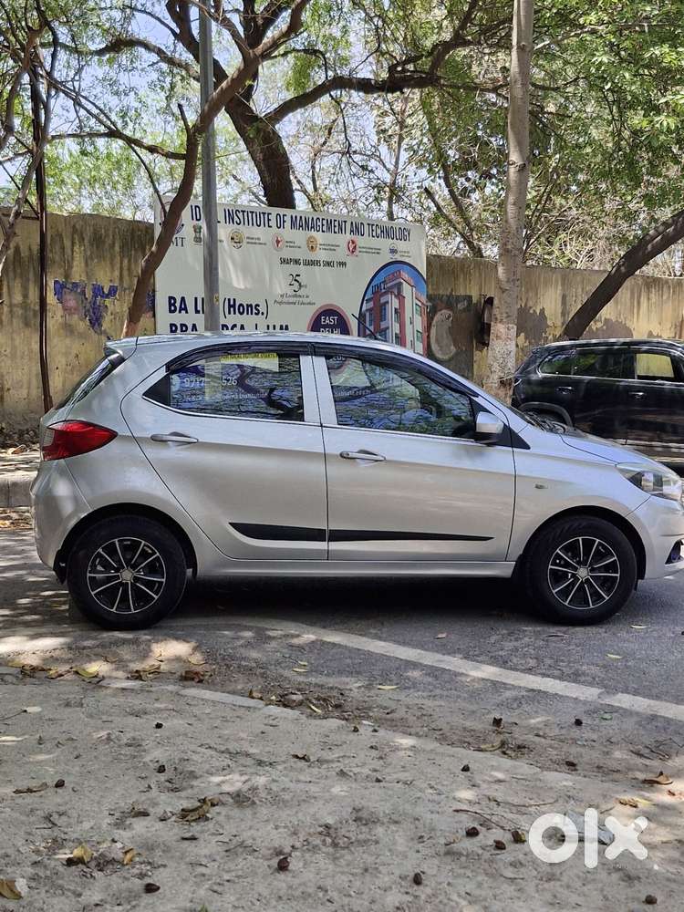 Tata Tiago 1.2 Revotron Xt (o), 2017, Petrol