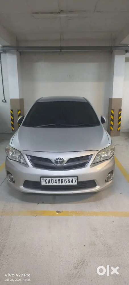 Toyota Corolla Altis 2012 Diesel 125000 Km Driven