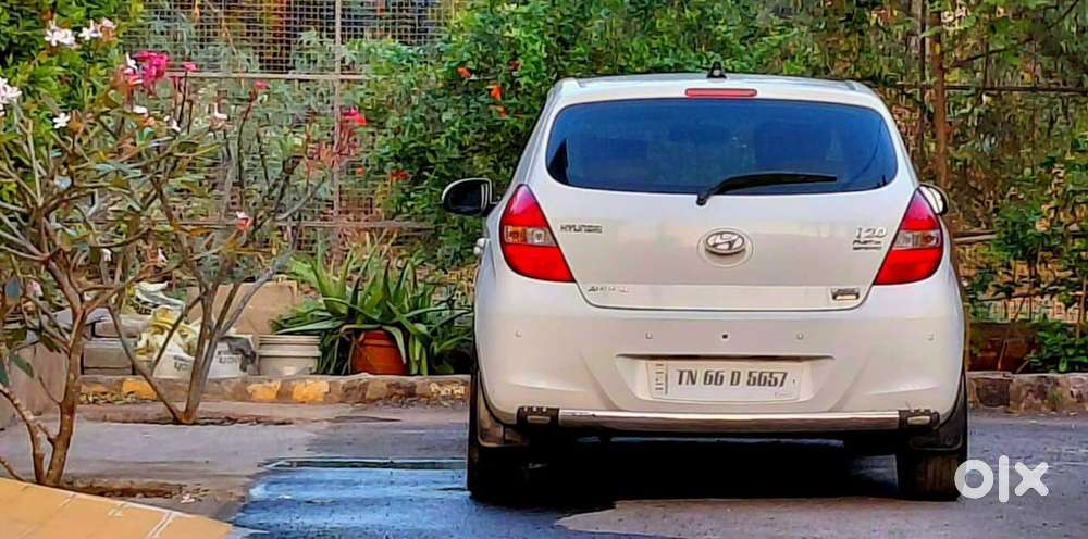 Hyundai I20 Petrol Automatic 2011
