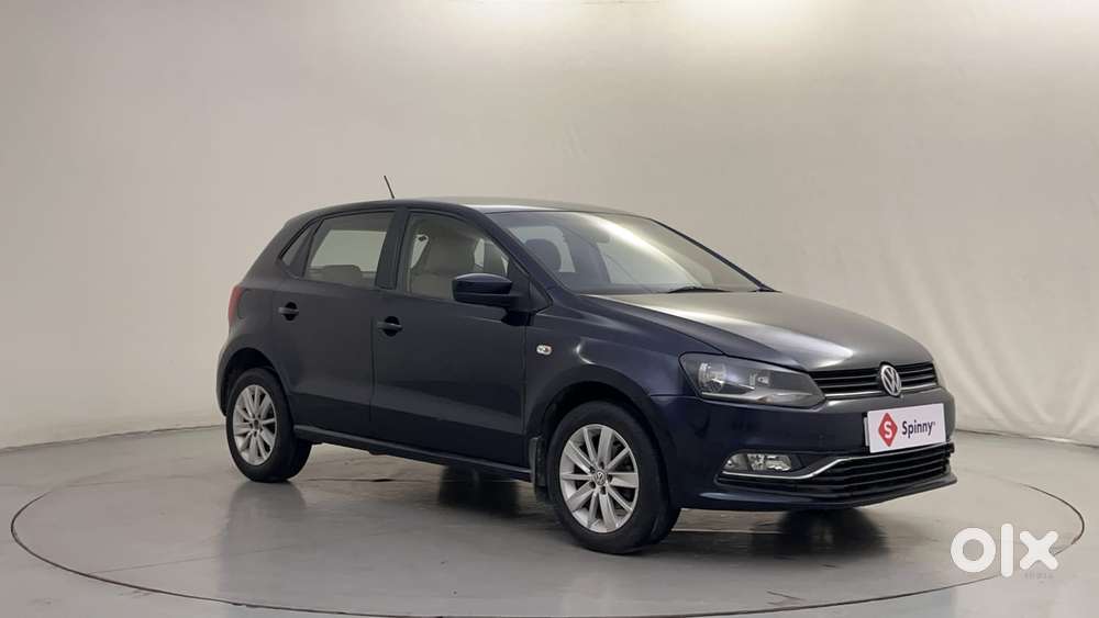 Volkswagen Polo Petrol Highline 1.2l, 2015, Petrol