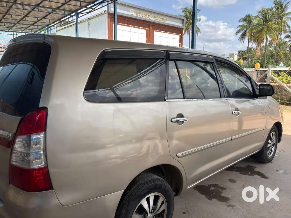Innova Car For Sell 2010 Diesel