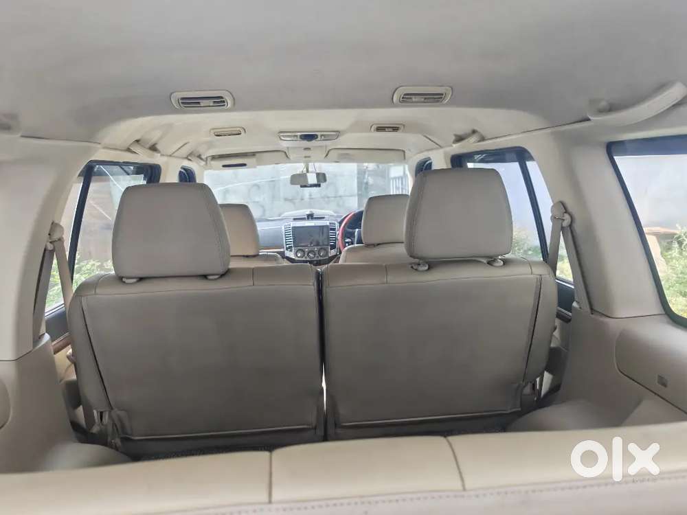 Ford Endeavour 2.5 Mt 2013 Diesel Second Owner