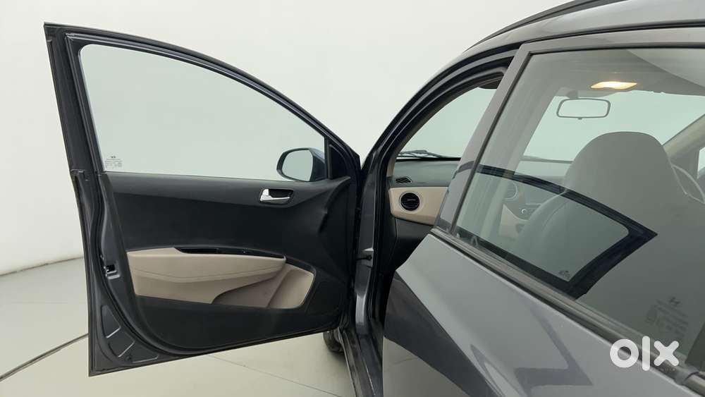 Hyundai Grand I10 [2017-2020] 1.2 Kappa Vtvt Sportz At, 2018, Petrol
