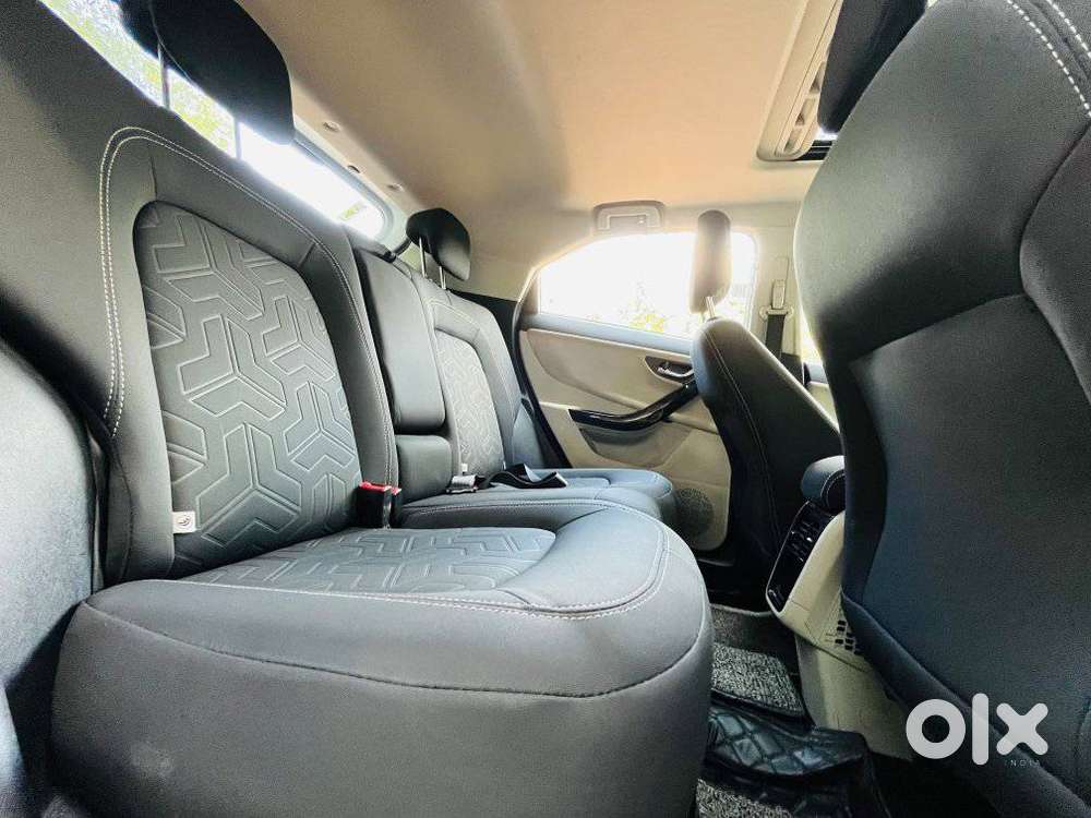 Tata Nexon 1.2 Revotron Xz Plus Dual Tone, 2021, Petrol