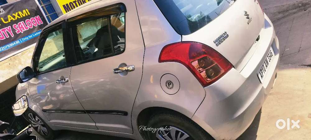 Maruti Suzuki Swift 2011 Petrol 108000 Km Driven