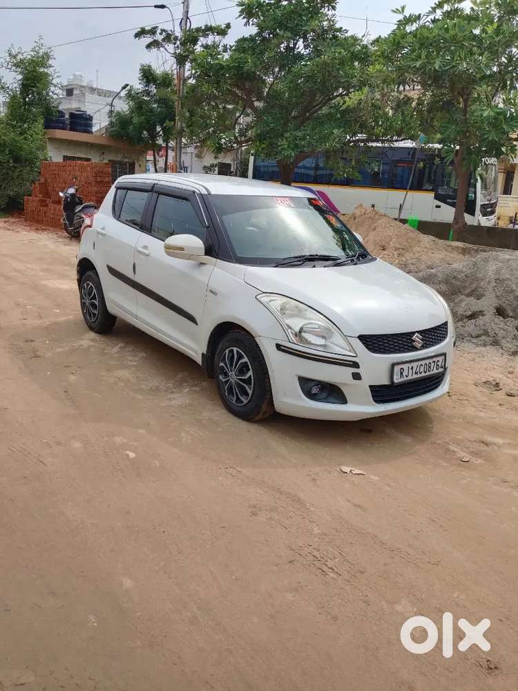 Maruti Suzuki Swift Rs 2013 Diesel Manual Accilent Condition