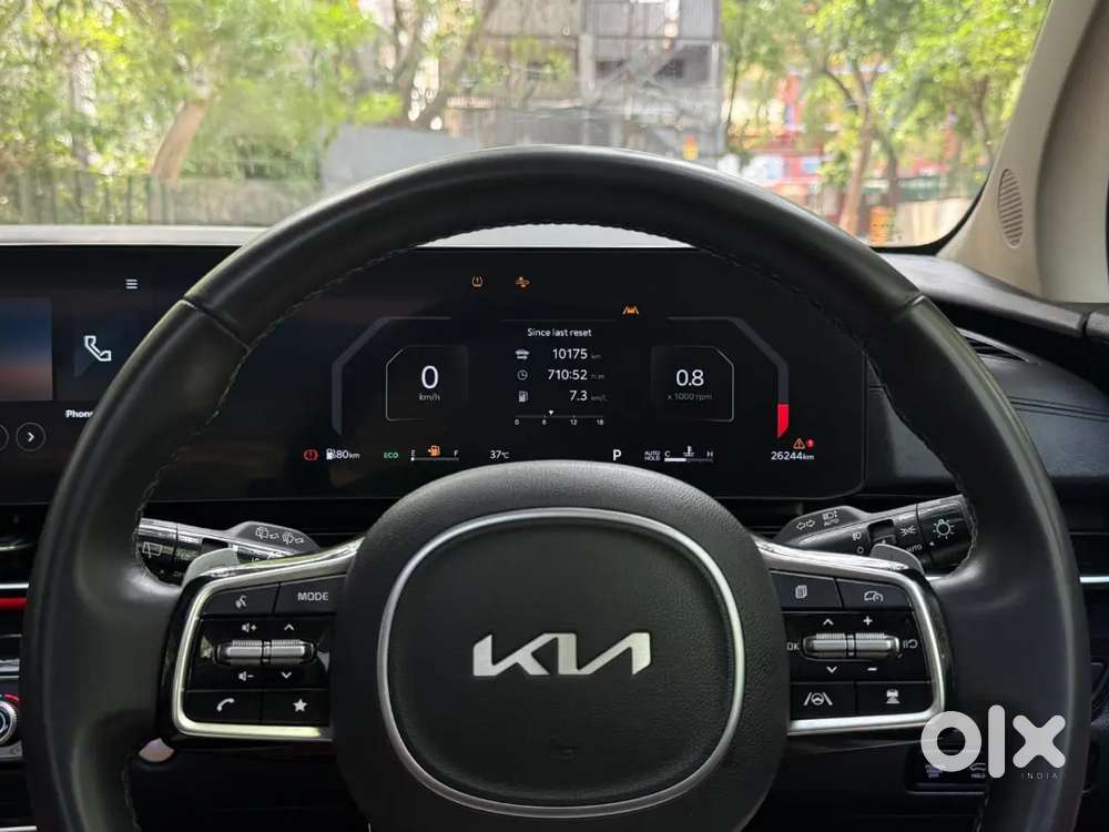 Kia Carnival Limousine 2025