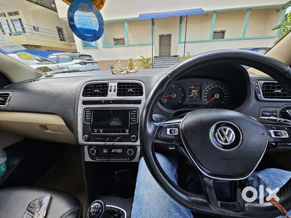 Volkswagen Polo 2015 Diesel 65000 Km Driven
