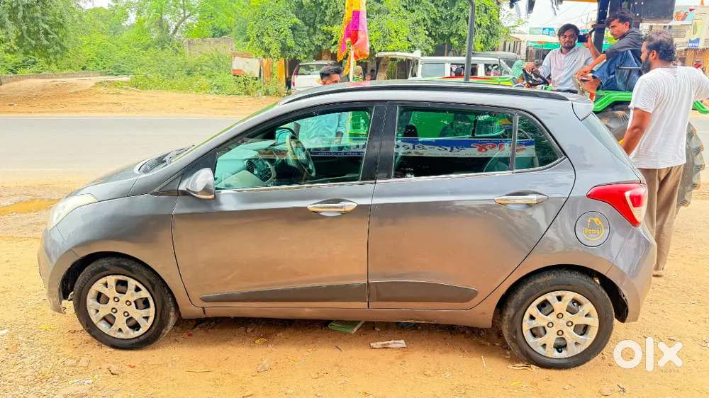Hyundai Grand I10 Sportz 2016