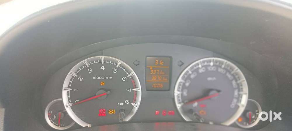 Maruti Suzuki Dzire 1.2 Zxi, 2015, Petrol