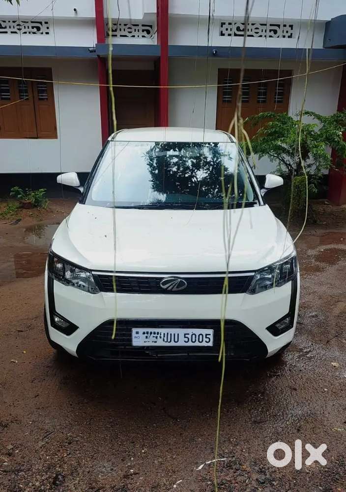 Mahindra Xuv300 W2 Petrol 2021