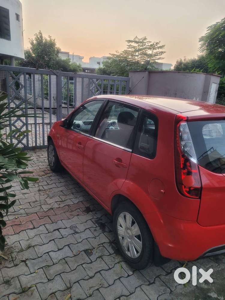 Ford Figo Diesel Zxi 2012