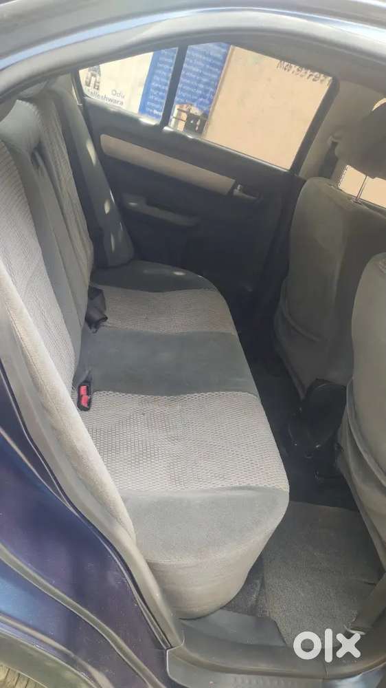 Maruti Suzuki Swift Dzire 2009