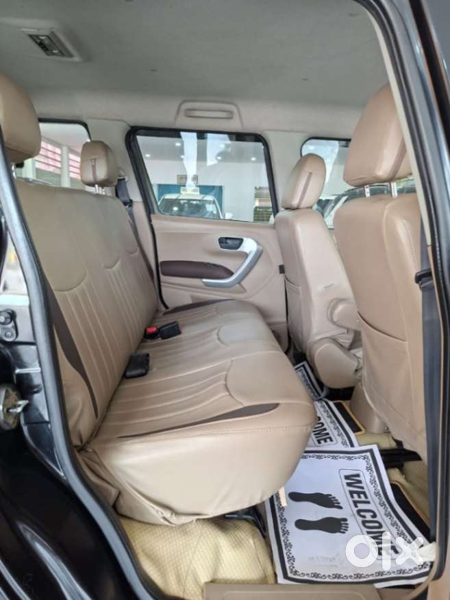 Mahindra Tuv 300 Mhawk100 T8, 2017, Diesel
