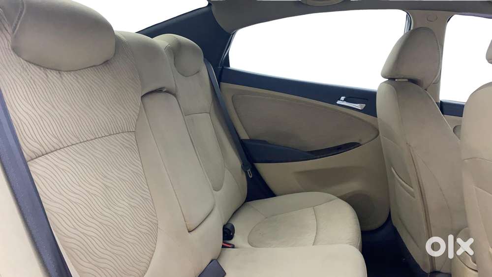 Hyundai Verna 1.6 Ex Vtvt, 2013, Petrol