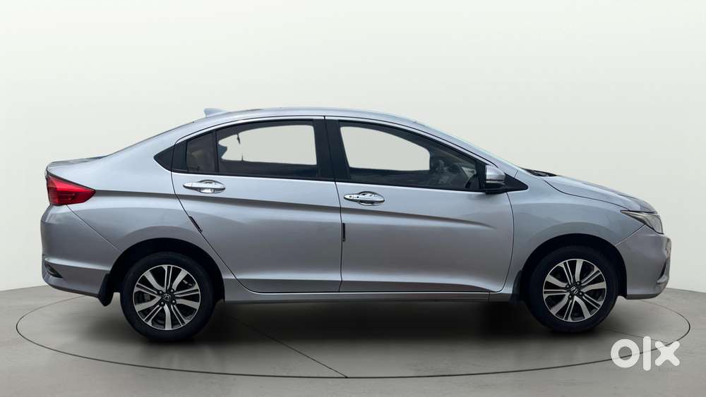 Honda City 1.5 V 5th Gen I-vtec Mt, 2022, Petrol