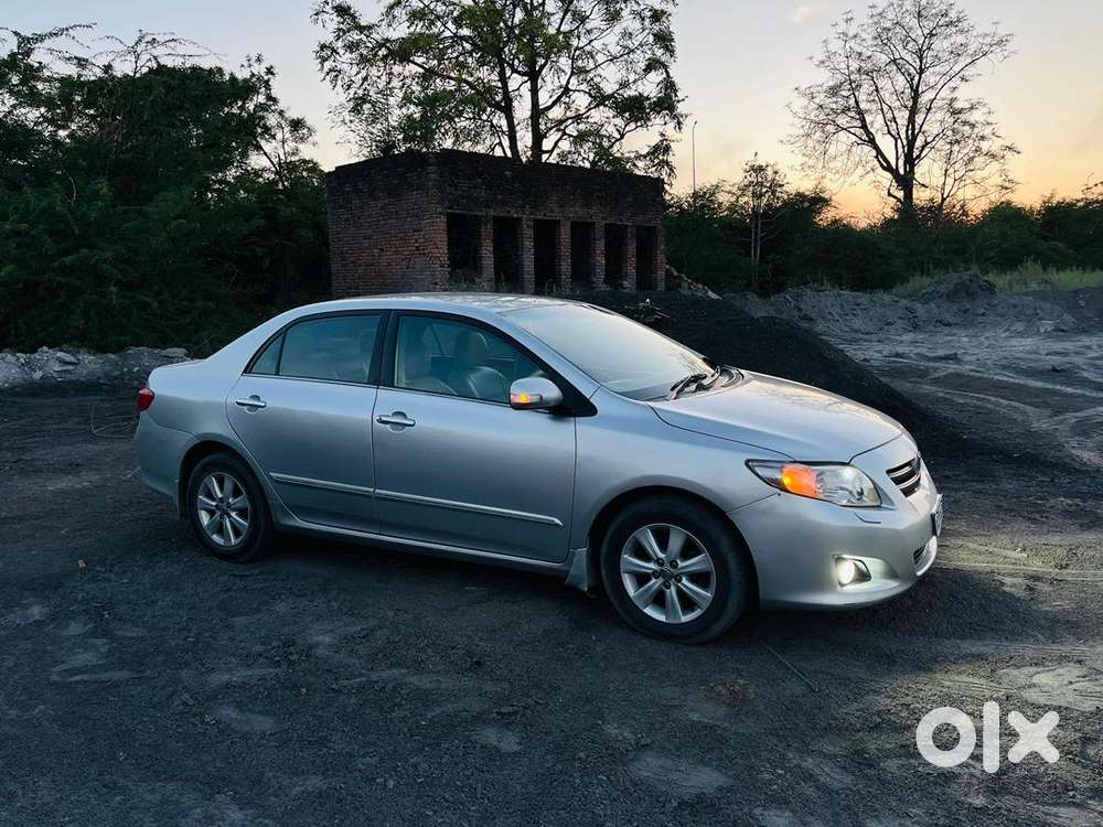 Toyota Corolla Altis