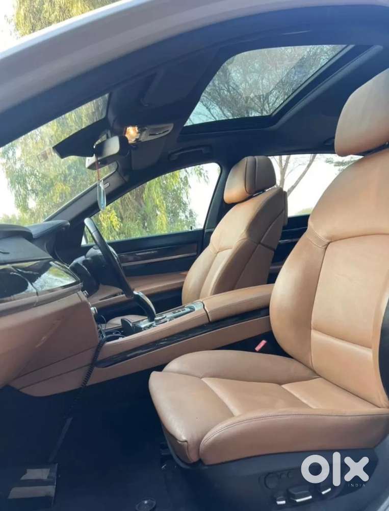 Bmw 7 Series 3.0 730i Sedan, 2011, Petrol