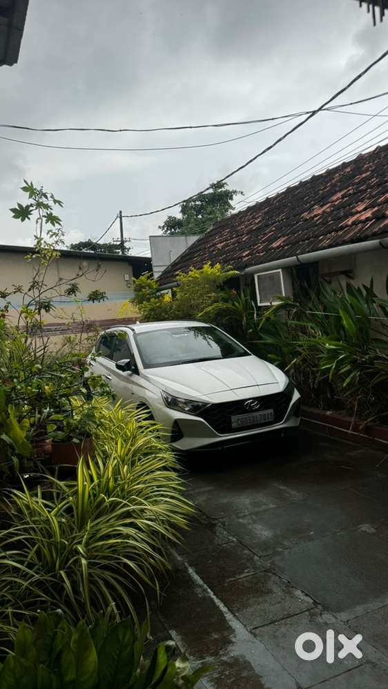Hyundai New I20 Sportz 2021 Clucthless Manual