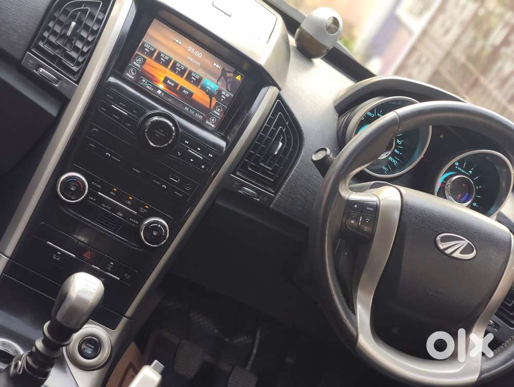 Mahindra Xuv500 W9 1.99, 2020, Diesel