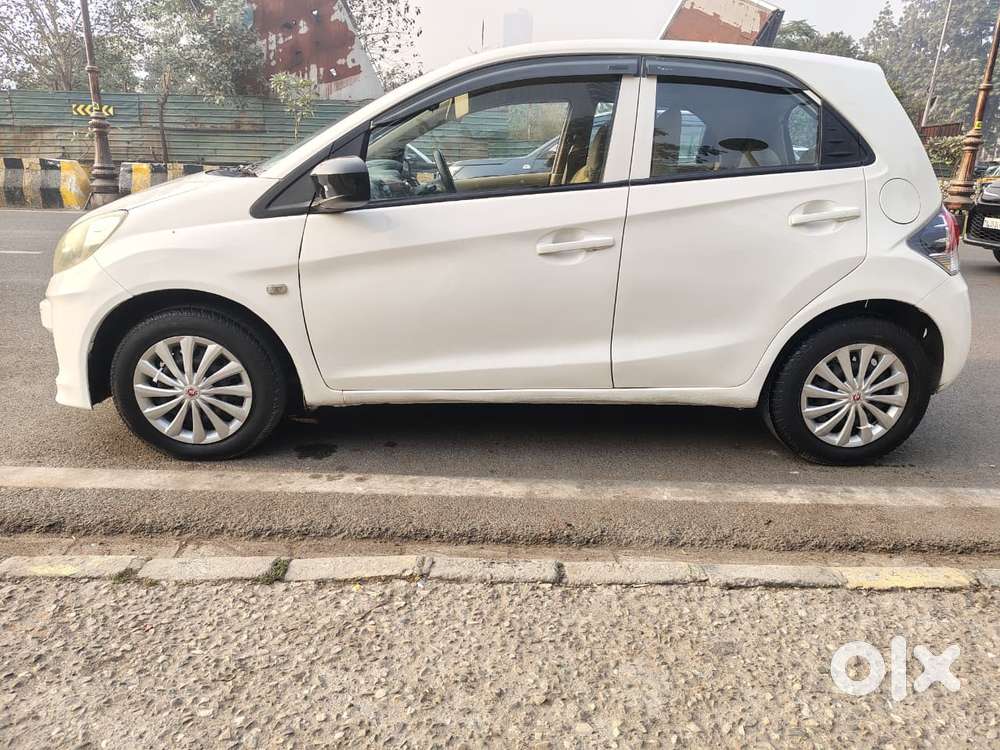 Honda Brio E Mt, 2015, Petrol