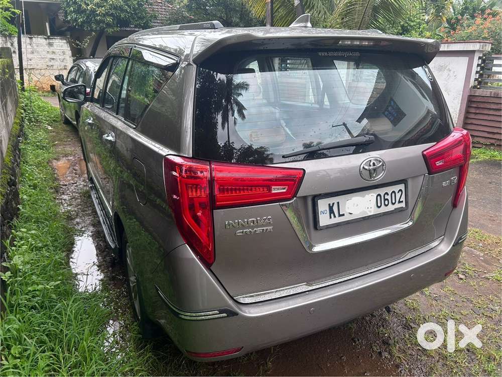 Toyota Innova Crysta 2018
